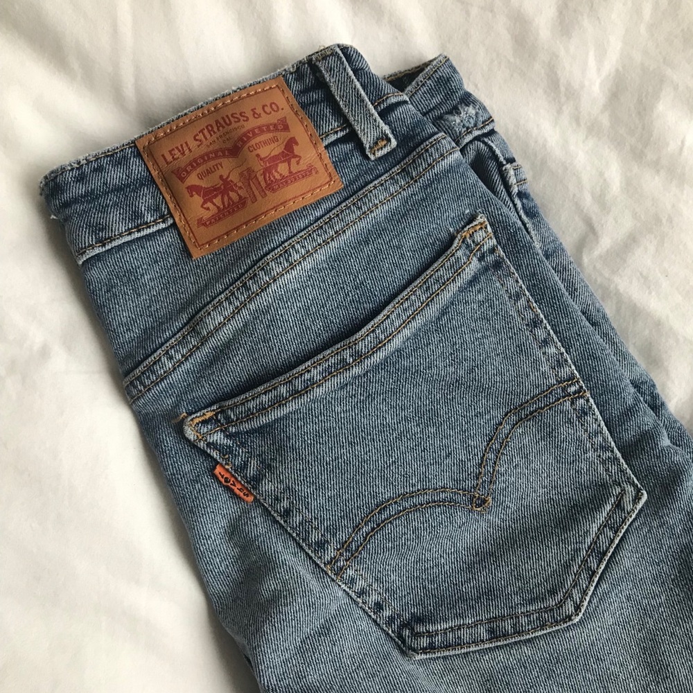 Split Levis Jeans - image 2